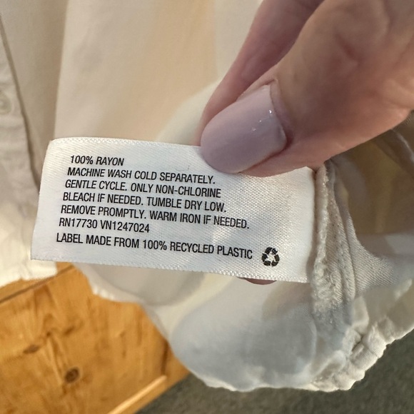 A New Day Creamy White Blouse Lightweight Long Sleeved Size Large - Picture 4 of 9